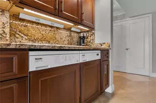 2200 S Ocean Ln, Fort Lauderdale, FL 33316 - Photo 53