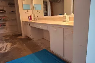 106 Lake Emerald Dr, Oakland Park, FL 33309 - Photo 13