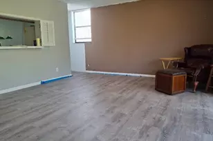 106 Lake Emerald Dr, Oakland Park, FL 33309 - Photo 5