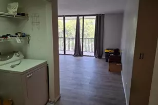 106 Lake Emerald Dr, Oakland Park, FL 33309 - Photo 9