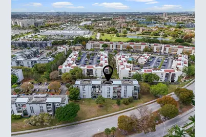 310 Fontainebleau Boulevard #502, Miami, FL 33172 - Photo 23