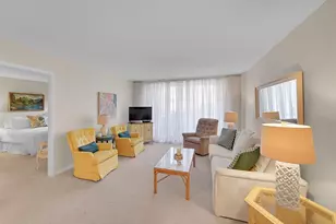 555 NW 4th Ave, Boca Raton, FL 33432 - Photo 3