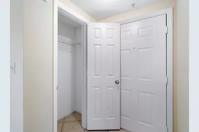 6492 Emerald Dunes Drive #208, Royal Palm Beach, FL 33411 - Photo 23