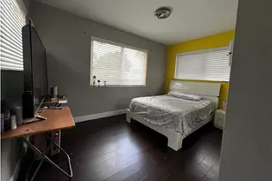 1804 NW 18th Ct, Fort Lauderdale, FL 33311 - Photo 17