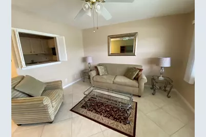 278 Newport R #278, Deerfield Beach, FL 33442 - Photo 1