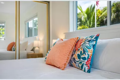 657 NW 30th Court, Wilton Manors, FL 33311 - Photo 21