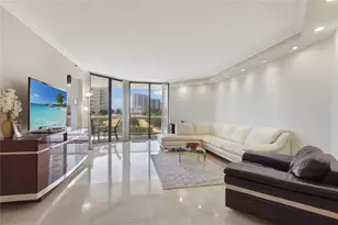 20191 E Country Club Dr, Miami, FL 33180 - Photo 3