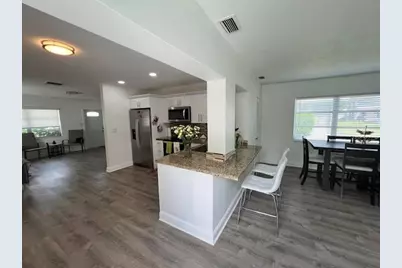 7110 NW 72 Street, Tamarac, FL 33321 - Photo 11