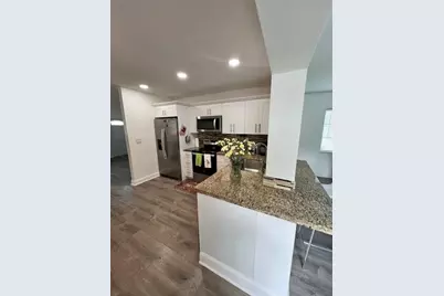 7110 NW 72 Street, Tamarac, FL 33321 - Photo 15