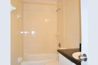 2911 NW 135th Street, Opa Locka, FL 33054 - Photo 15