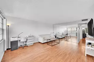 1901 Bermuda Cir, Pompano Beach, FL 33066 - Photo 11