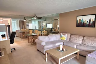 9521 Sunrise Lakes Blvd, Sunrise, FL 33322 - Photo 9