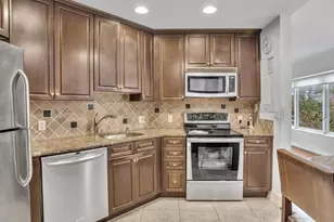 701 E Camino Real, Boca Raton, FL 33432 - Photo 19