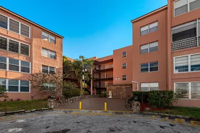 2861 Somerset Drive #317, Lauderdale Lakes, FL 33311 - Photo 7