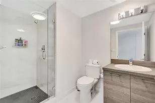 400 Sunny Isles Blvd, Sunny Isles Beach, FL 33160 - Photo 41