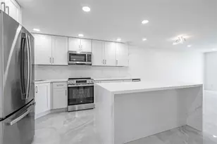 8900 Washington Blvd Unit, Pembroke Pines, FL 33025 - Photo 9