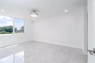 8900 Washington Blvd Unit, Pembroke Pines, FL 33025 - Photo 3