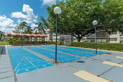 8900 Washington Boulevard #418, Pembroke Pines, FL 33025 - Photo 27