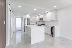 8900 Washington Blvd Unit, Pembroke Pines, FL 33025 - Photo 7