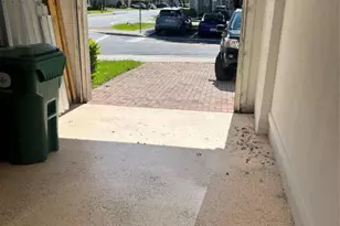 11473 NW 81st Ln, Miami, FL 33178 - Photo 29