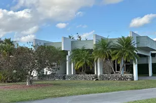 1055 Country Club Dr, Margate, FL 33063 - Photo 31