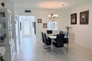 1055 Country Club Dr, Margate, FL 33063 - Photo 11