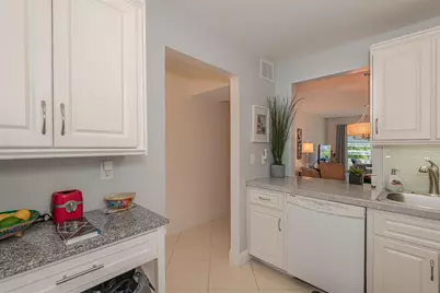 2861 NW 47th Terrace #303, Fort Lauderdale, FL 33313 - Photo 13