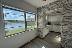 326 Preston H, Boca Raton, FL 33434 - Photo 5