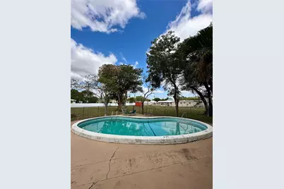 348 S Federal Highway #2, Dania Beach, FL 33004 - Photo 1