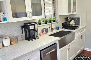 5629 SW 40th St, West Park, FL 33023 - Photo 5