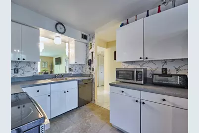 7708 Margate Boulevard, Margate, FL 33063 - Photo 17