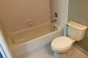 2106 NE 44th St, Pompano Beach, FL 33064 - Photo 19