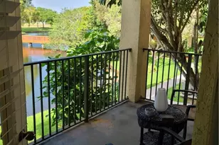 9999 Summerbreeze Dr, Sunrise, FL 33322 - Photo 25