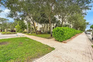 3055 NW 126th Ave, Sunrise, FL 33323 - Photo 5