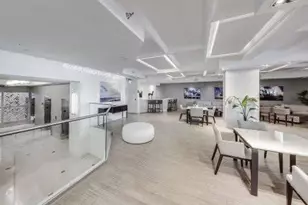 100 Lincoln Rd, Miami Beach, FL 33139 - Photo 7