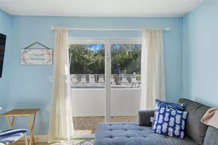 2860 NE 14th St, Pompano Beach, FL 33062 - Photo 13