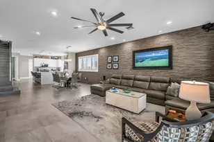 807 SW 7th Ave, Fort Lauderdale, FL 33315 - Photo 11