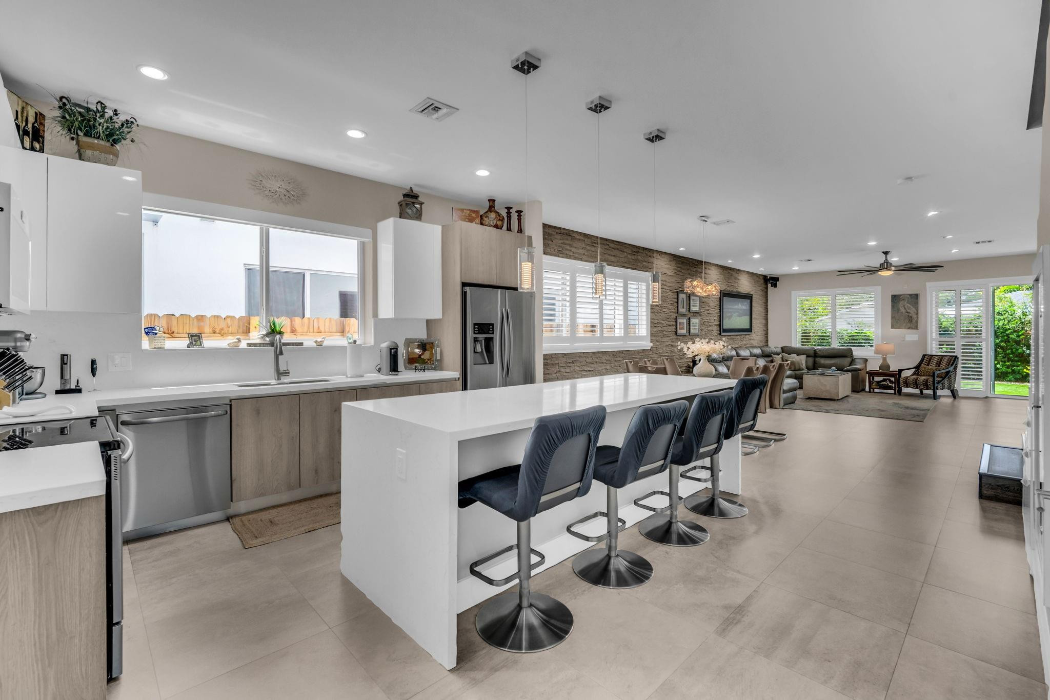 807 SW 7th Ave - 807 SW 7th Ave, Fort Lauderdale, FL 33315 Luxury Property | Jose Angel Pina