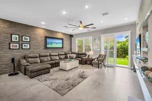 807 SW 7th Ave, Fort Lauderdale, FL 33315 - Photo 15