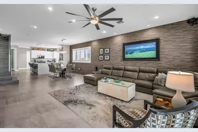 807 SW 7th Avenue, Fort Lauderdale, FL 33315 - Photo 11