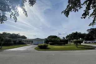 18250 SW 88th Pl, Palmetto Bay, FL 33157 - Photo 1