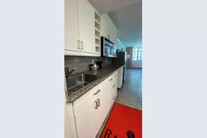 19201 Collins Avenue, Sunny Isles Beach, FL 33160 - Photo 11