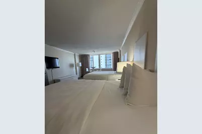 19201 Collins Avenue, Sunny Isles Beach, FL 33160 - Photo 5