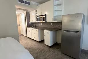 19201 Collins Ave, Sunny Isles Beach, FL 33160 - Photo 17