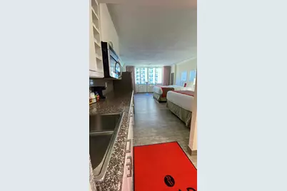 19201 Collins Avenue, Sunny Isles Beach, FL 33160 - Photo 3