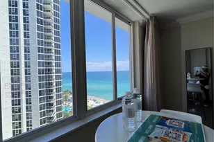 19201 Collins Ave, North Miami Beach, FL 33160 - Photo 17