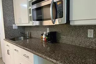 19201 Collins Ave, North Miami Beach, FL 33160 - Photo 9