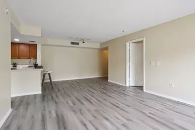 5051 Wiles Road #201, Pompano Beach, FL 33073 - Photo 13