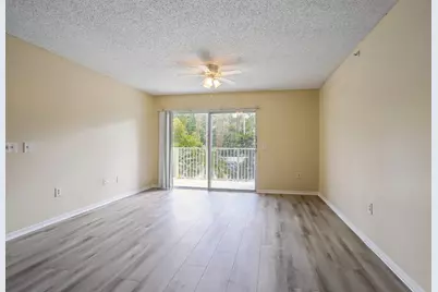 5051 Wiles Road #201, Pompano Beach, FL 33073 - Photo 9