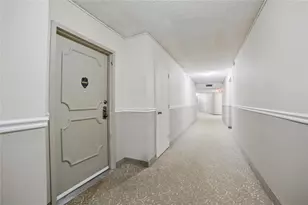 100 Golden Isles Dr, Hallandale Beach, FL 33009 - Photo 27